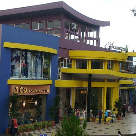 Zen Rooms Mundinglaya Dago Bandung Exterior foto